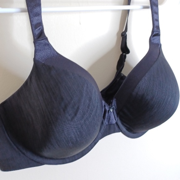 Vanity Fair Women's Illumination Full Figure Underwire Bra 76338. 38C Black - Picture 7 of 14